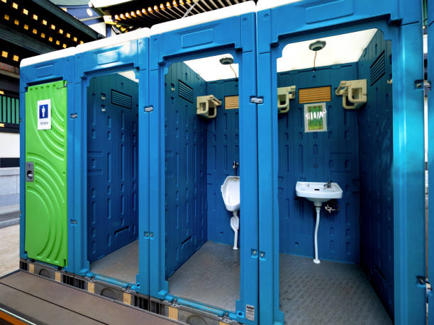 Best Portable restroom solutions  in Vineyards, FL